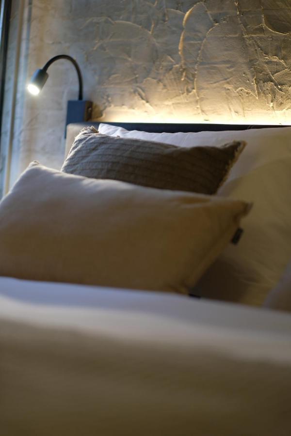 Lodge In Een Bosrijke Omgeving Met Hottub & Sauna Opt Rheezerveen Екстер'єр фото