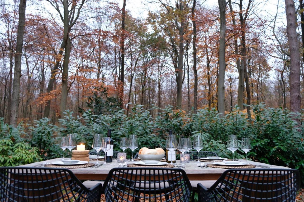 Lodge In Een Bosrijke Omgeving Met Hottub & Sauna Opt Rheezerveen Екстер'єр фото